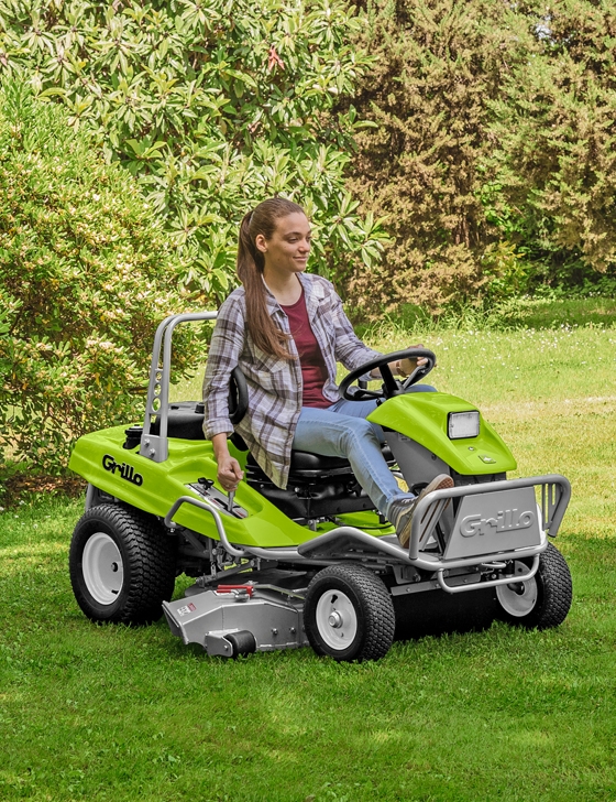 Cortacéspedes con corte de doble función